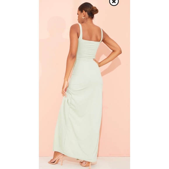 PRETTY LITTLE THING MAXI DRESS - Picture 2 of 8